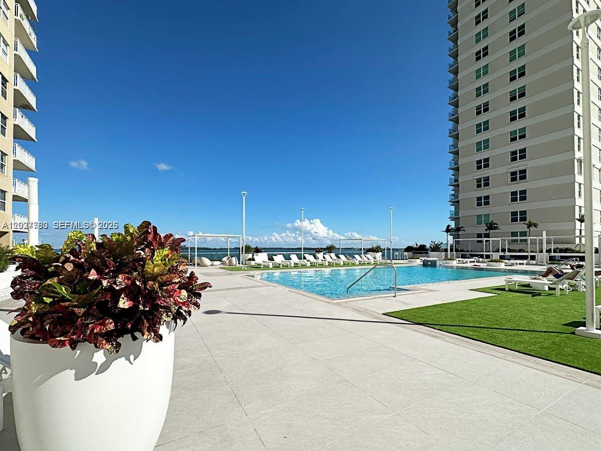 770 Claughton Island Dr #1113, Miami FL 33131