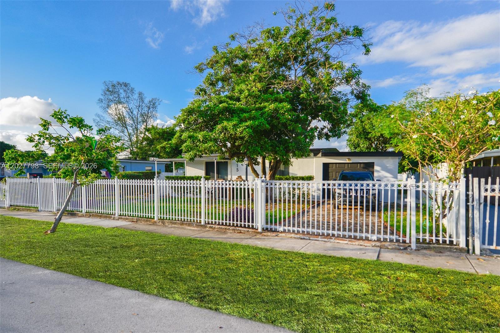 415 NW 133rd St #415, North Miami FL 33168