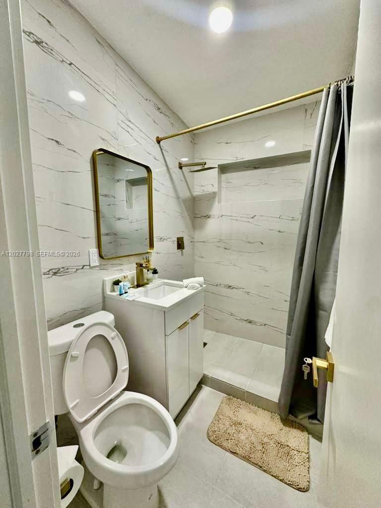 415 NW 133rd St #415, North Miami FL 33168