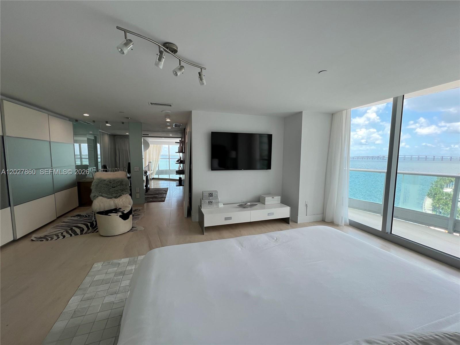 1331 Brickell Bay Dr #BL-48, Miami FL 33131