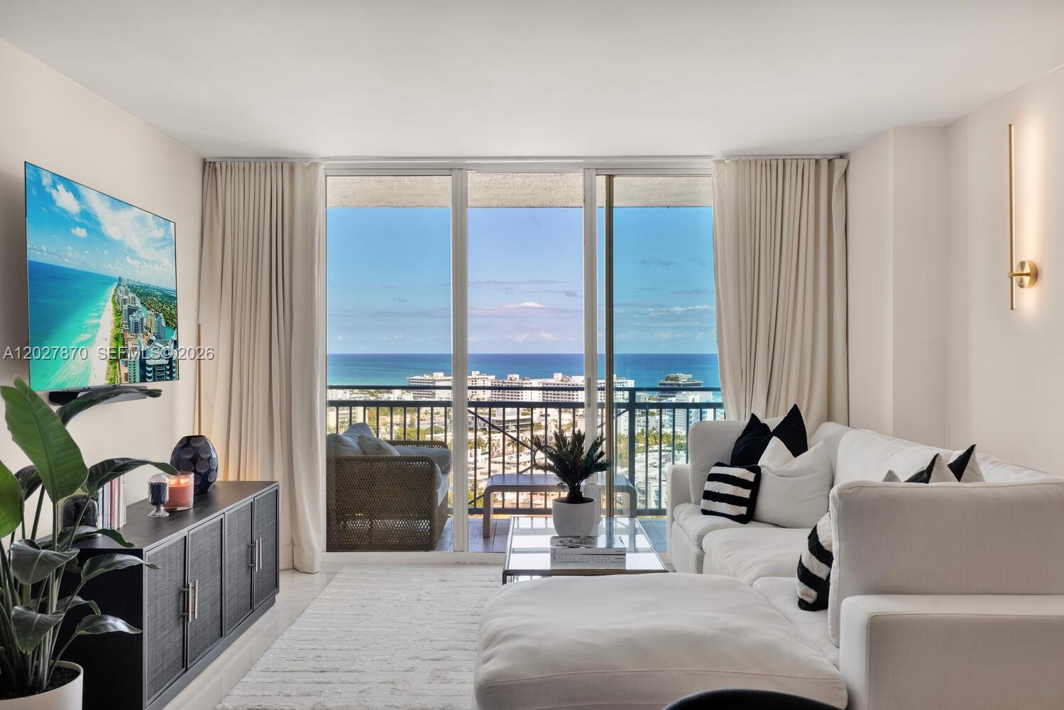 90 Alton Rd #2207, Miami Beach FL 33139