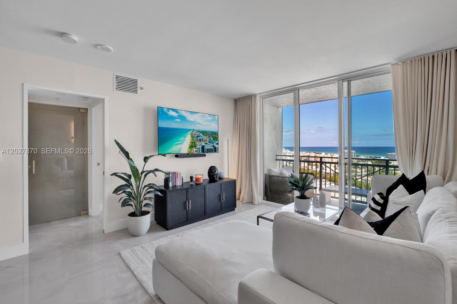 90 Alton Rd #2207, Miami Beach FL 33139