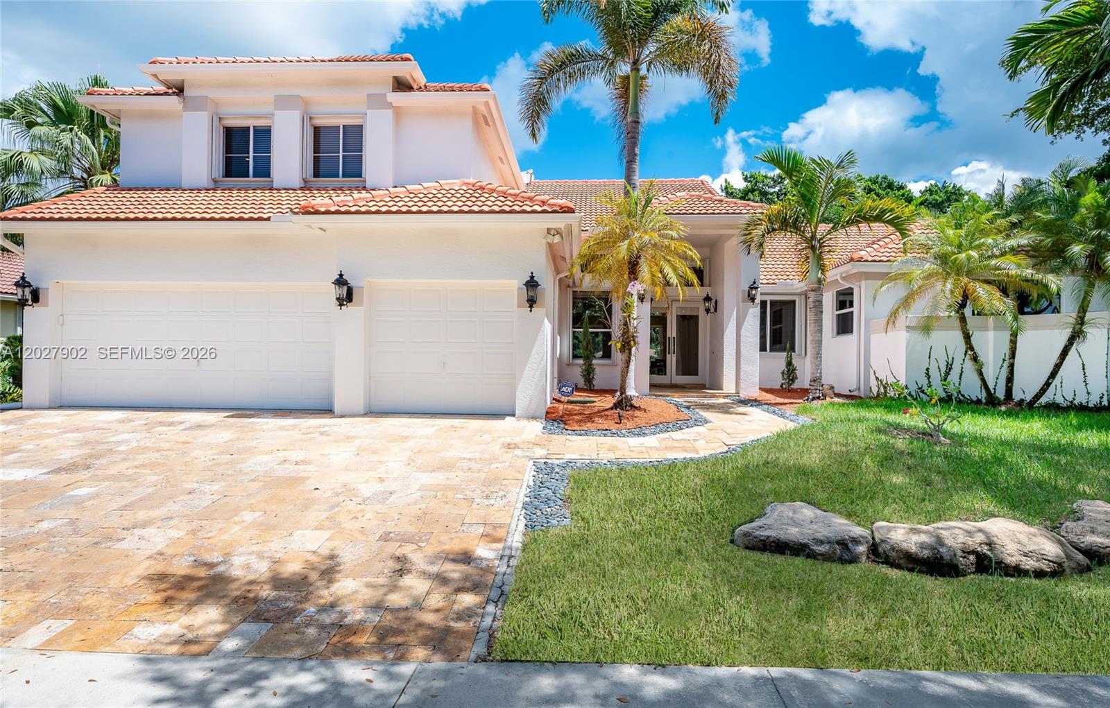 3216 Huntington #3216, Weston FL 33332