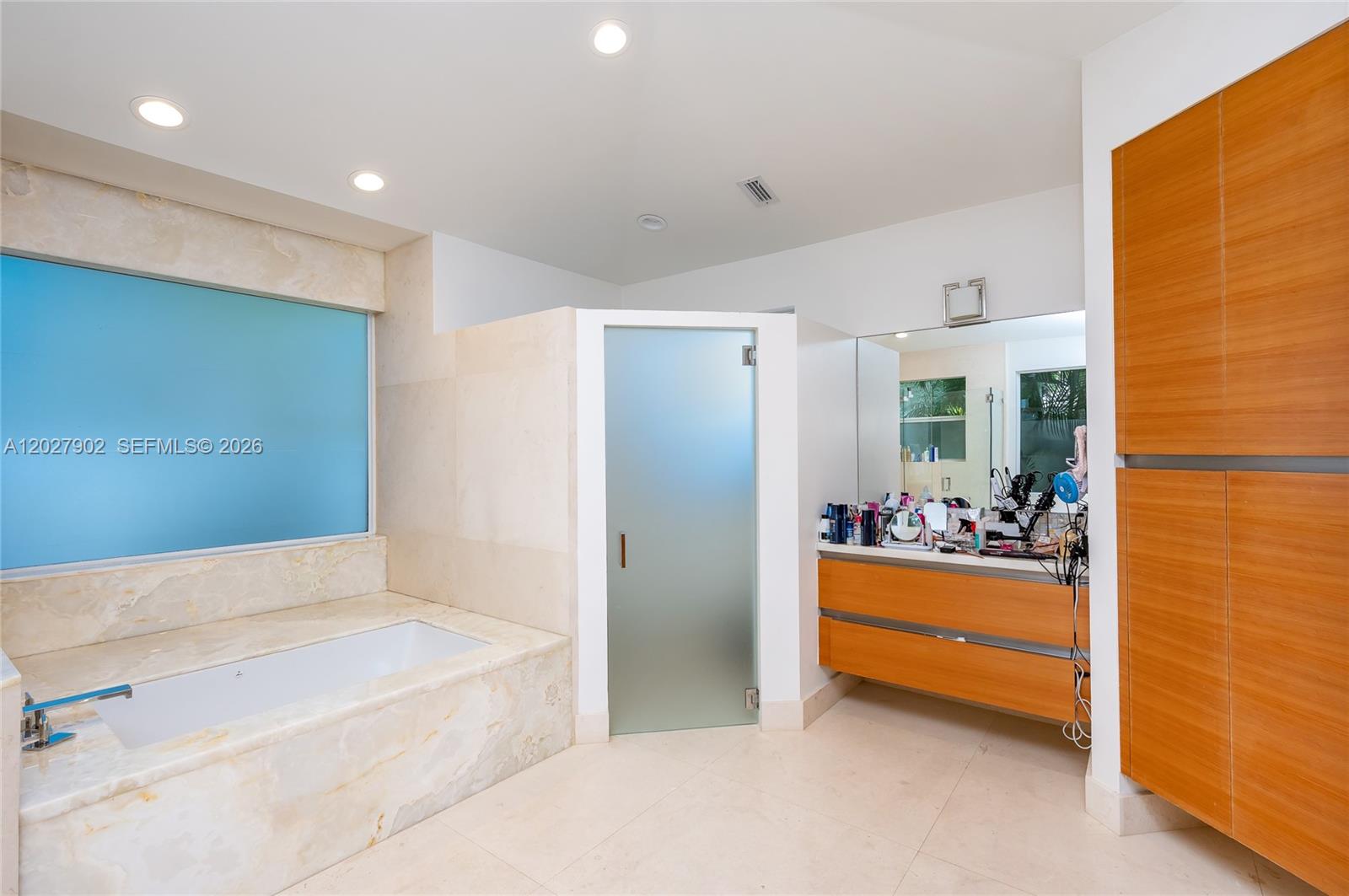 3216 Huntington #3216, Weston FL 33332