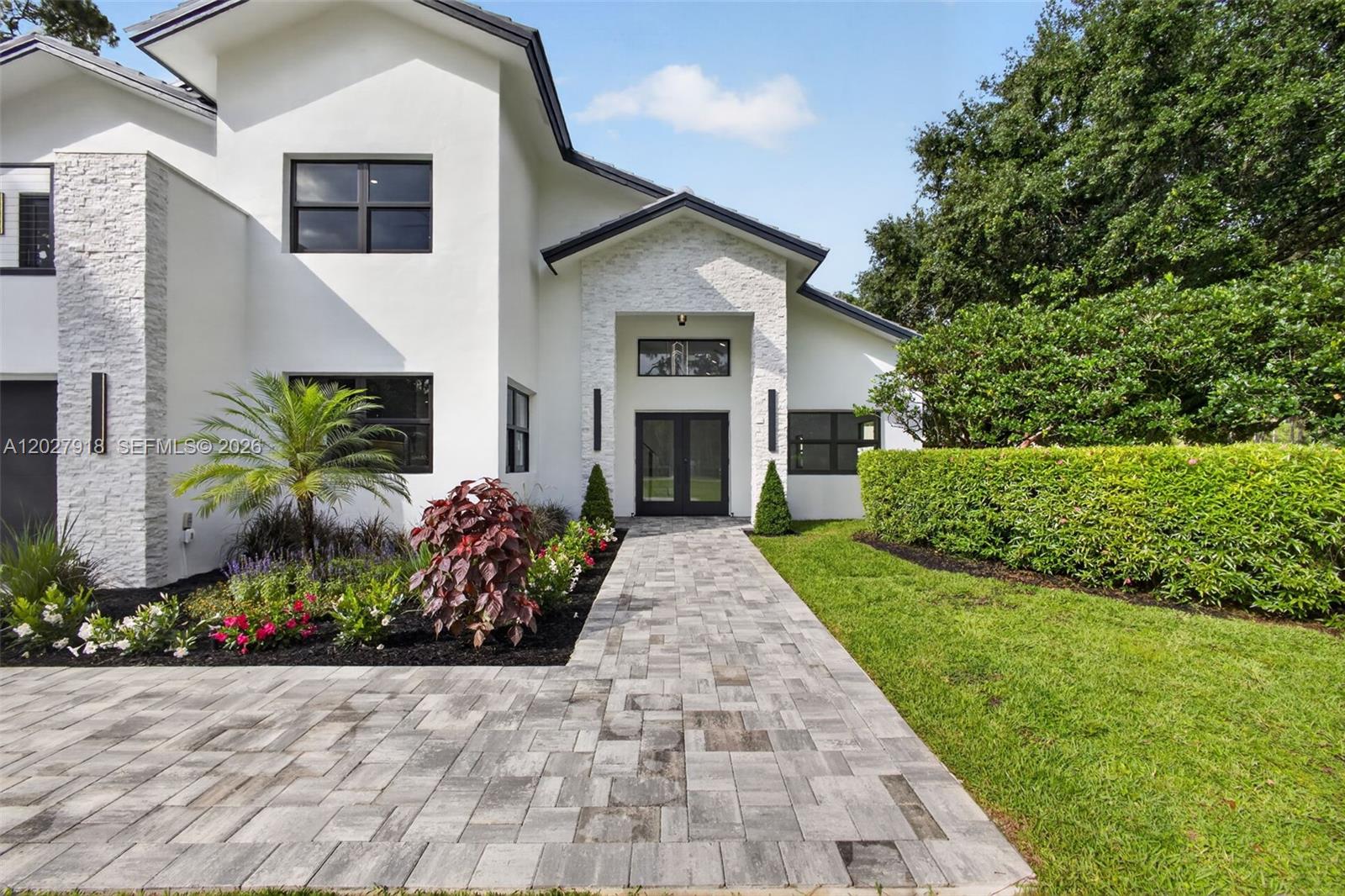 12725 Mallard Creek Dr, Palm Beach Gardens FL 33418