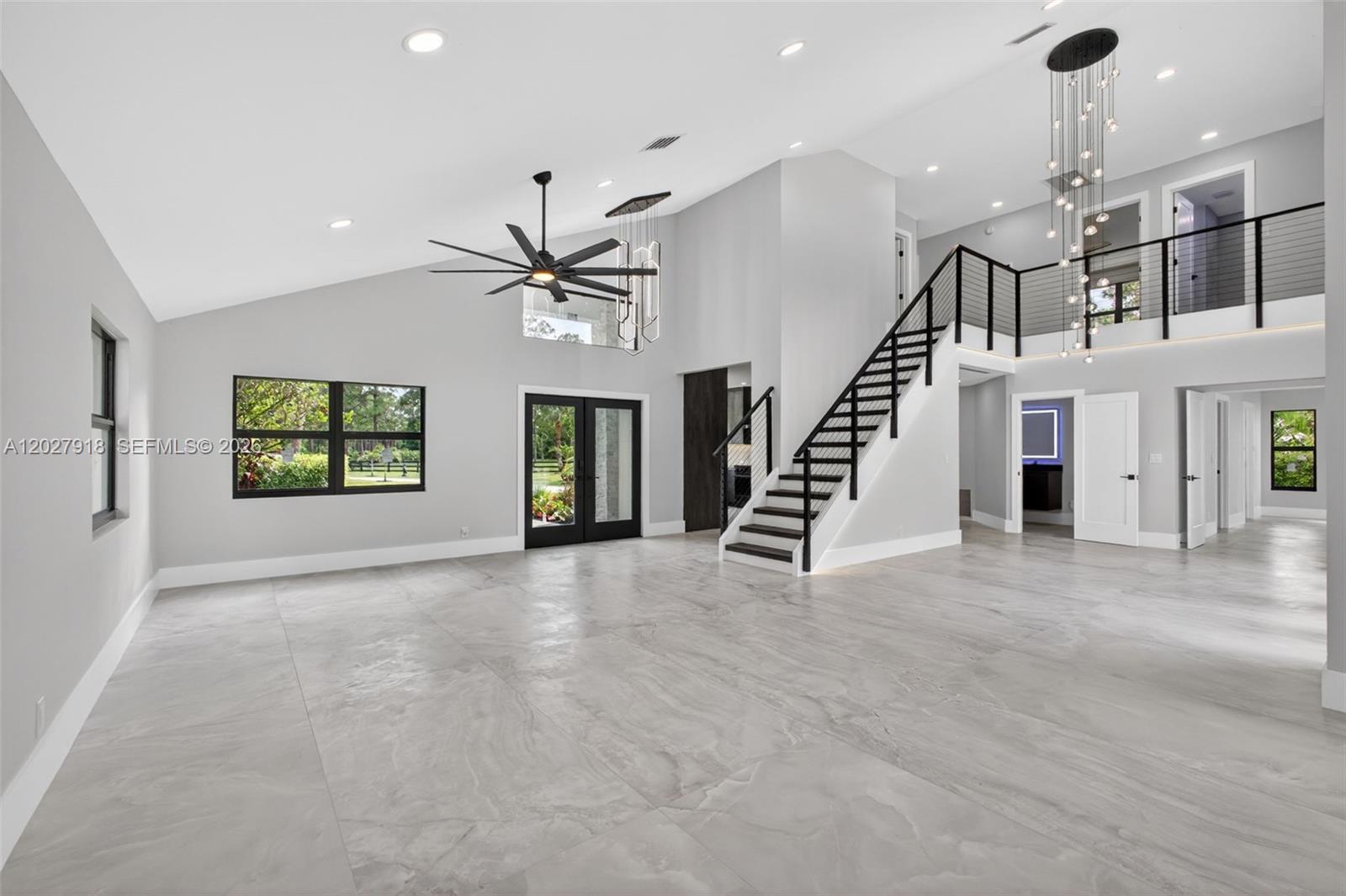 12725 Mallard Creek Dr, Palm Beach Gardens FL 33418