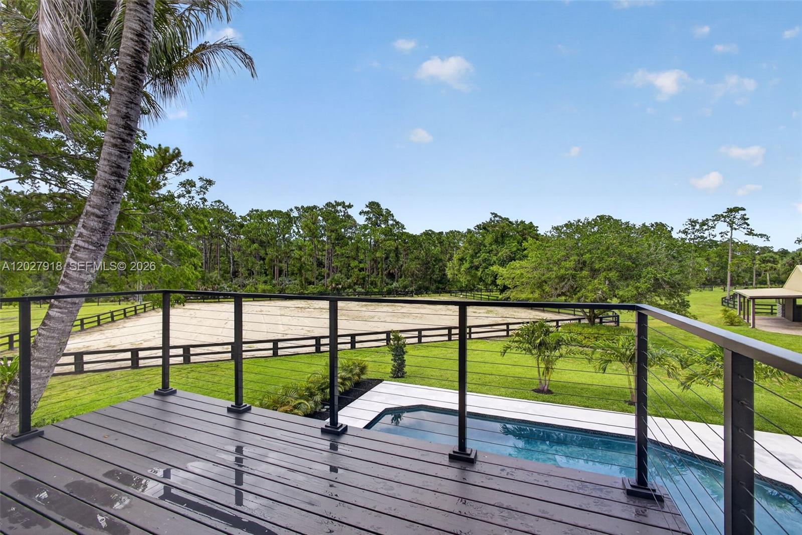 12725 Mallard Creek Dr, Palm Beach Gardens FL 33418