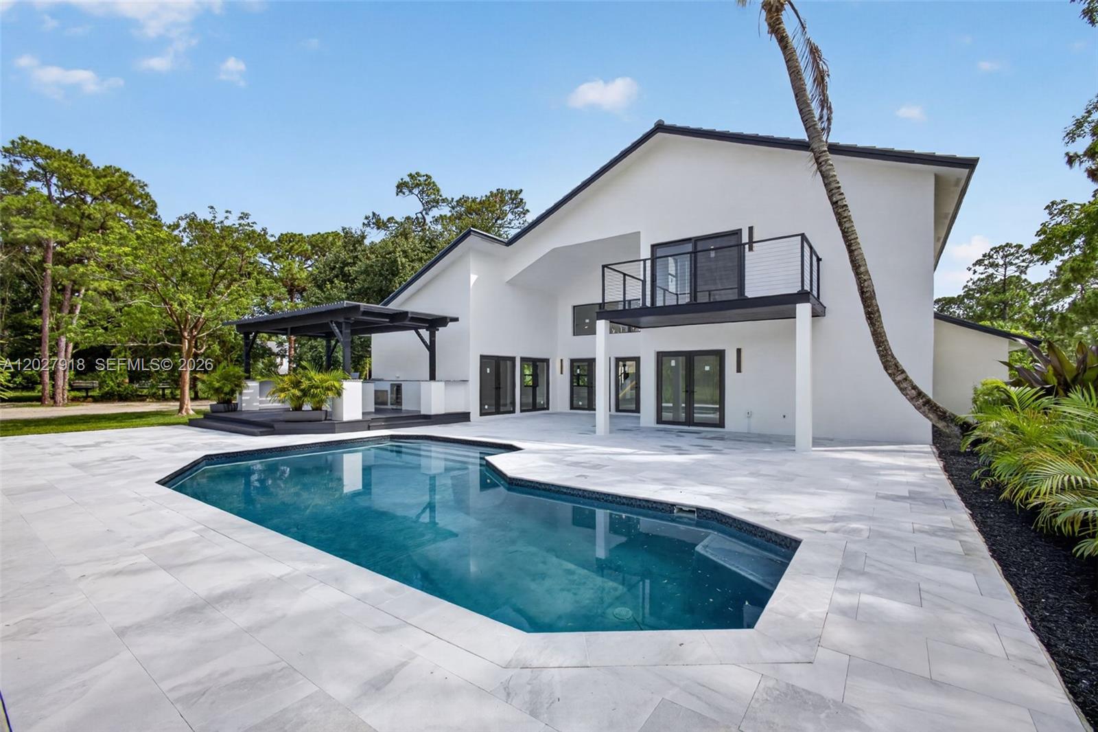 12725 Mallard Creek Dr, Palm Beach Gardens FL 33418