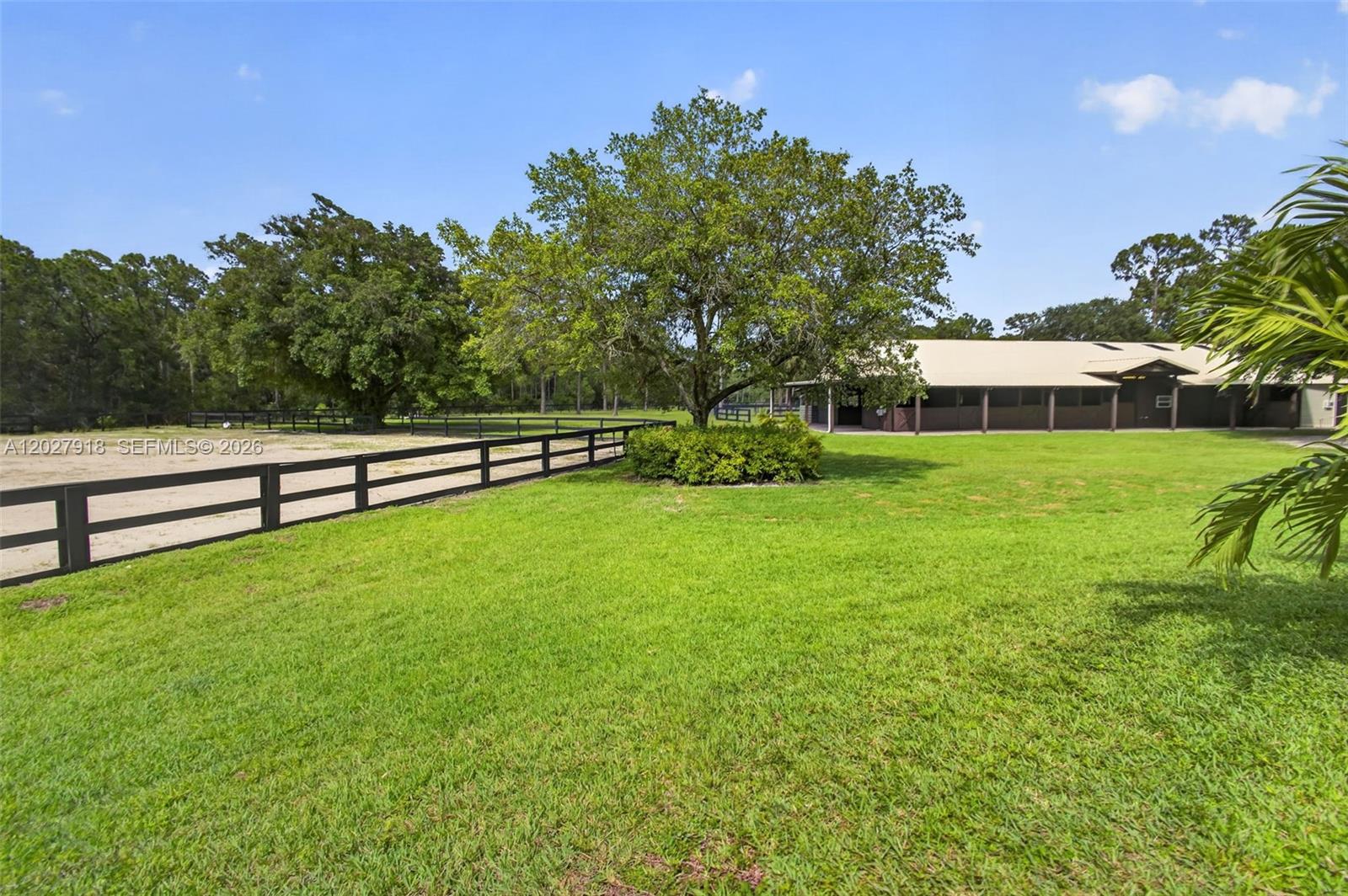 12725 Mallard Creek Dr, Palm Beach Gardens FL 33418