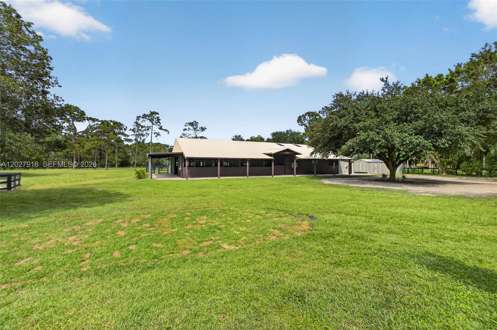 12725 Mallard Creek Dr, Palm Beach Gardens FL 33418