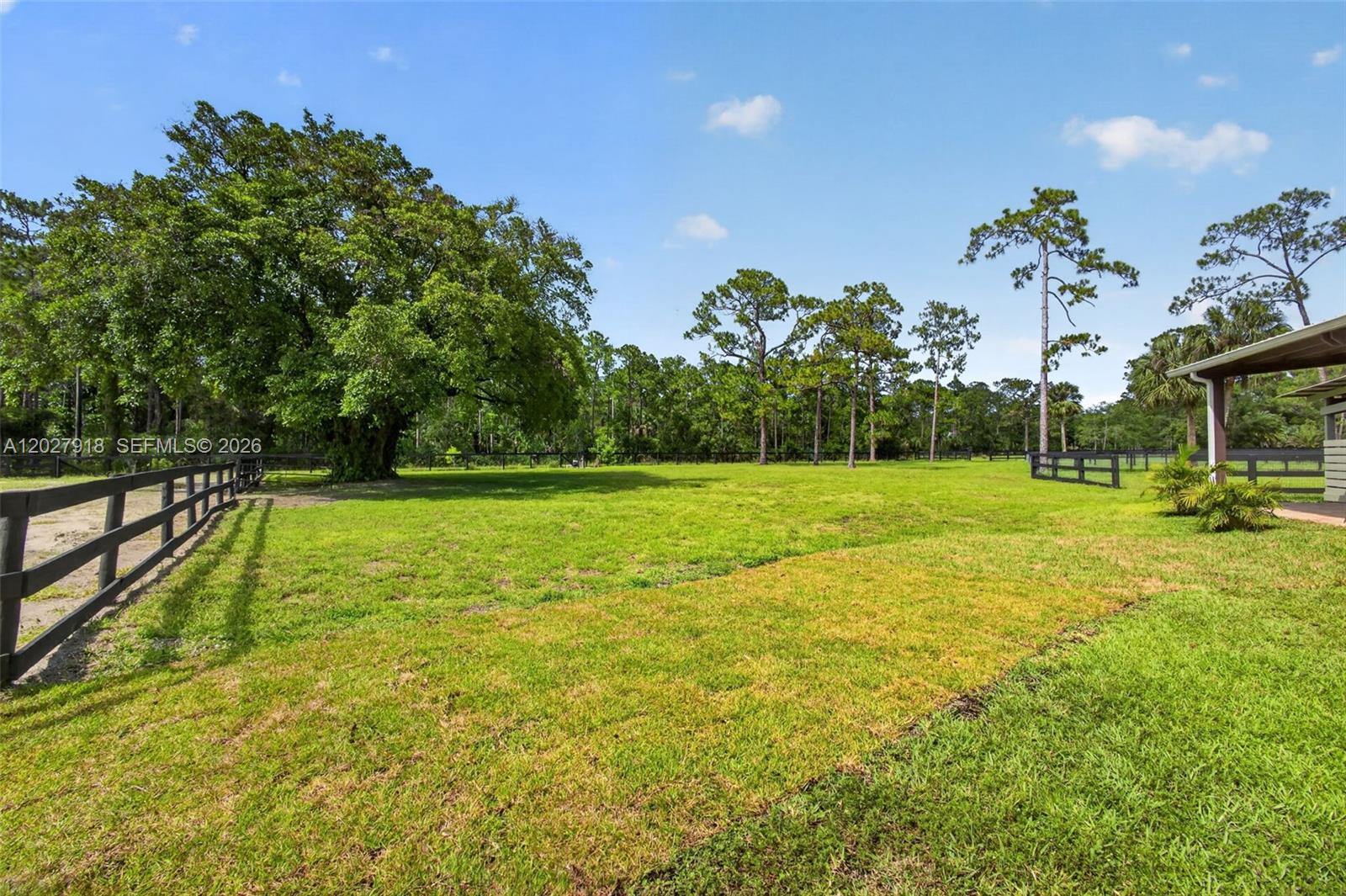 12725 Mallard Creek Dr, Palm Beach Gardens FL 33418