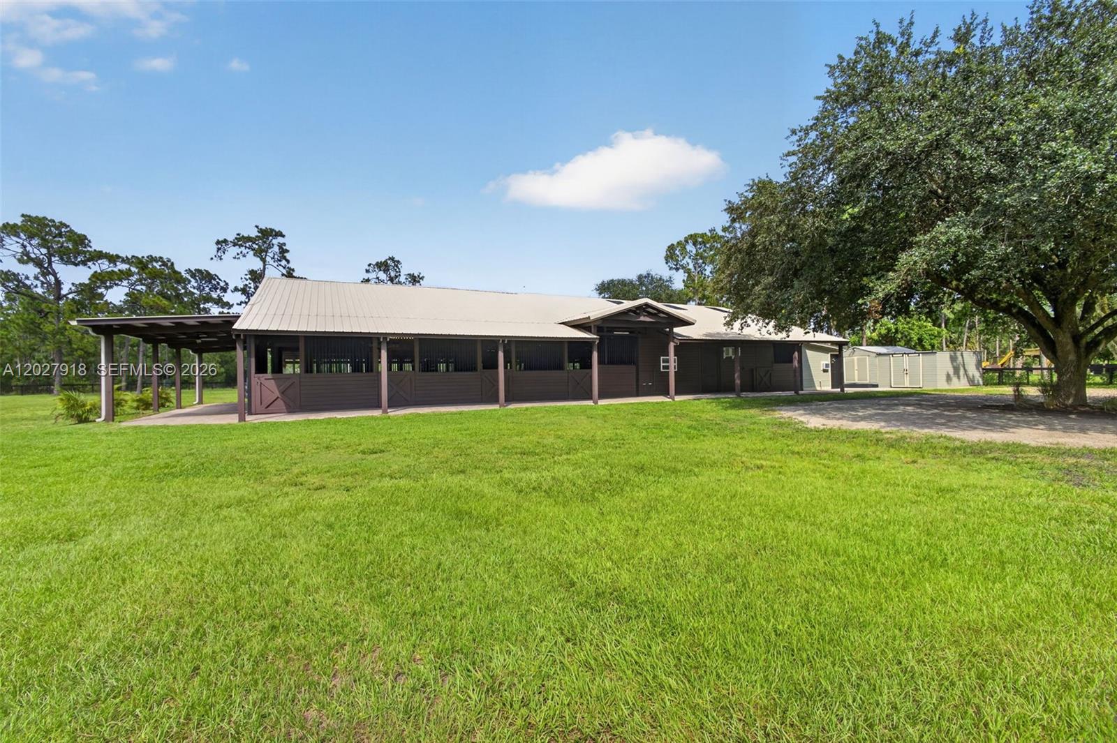 12725 Mallard Creek Dr, Palm Beach Gardens FL 33418