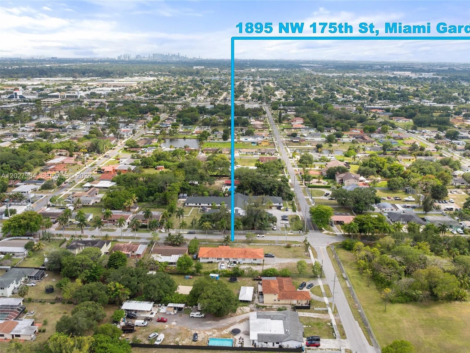 1895 NW 175th St, Miami Gardens FL 33056