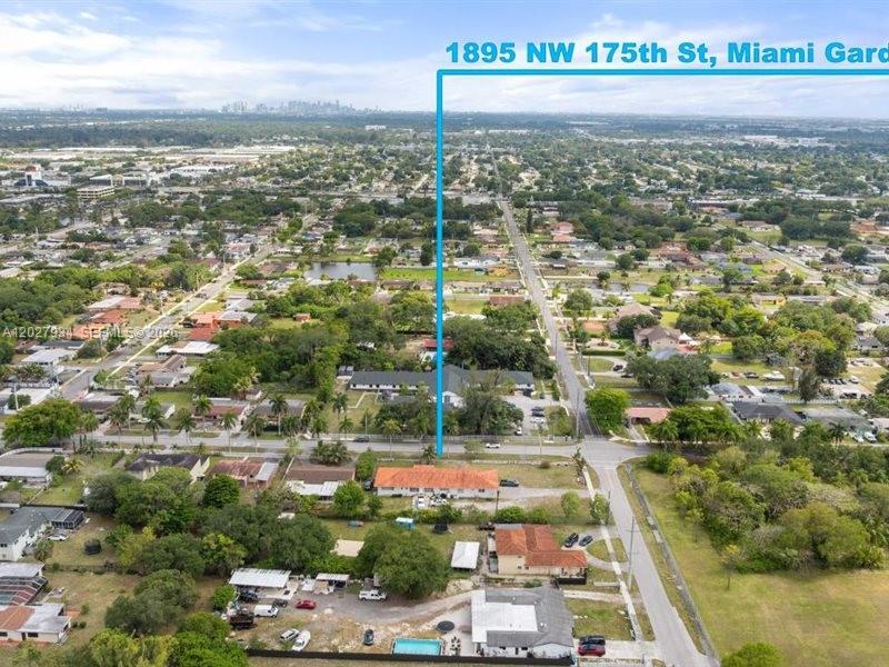 1895 NW 175th St, Miami Gardens FL 33056