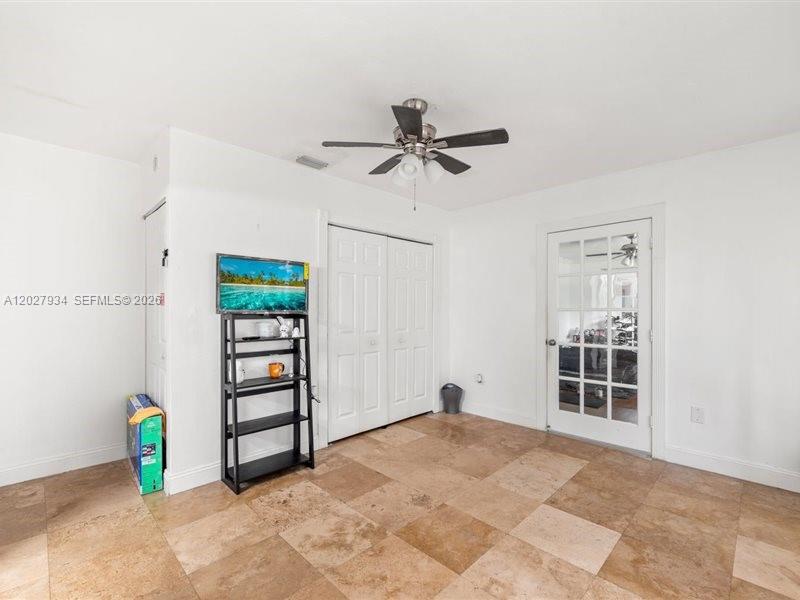1895 NW 175th St, Miami Gardens FL 33056
