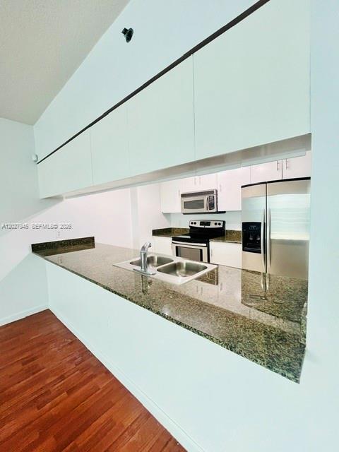 1200 Brickell Bay Dr #4308, Miami FL 33131