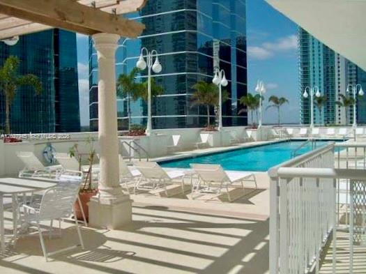 1200 Brickell Bay Dr #4308, Miami FL 33131