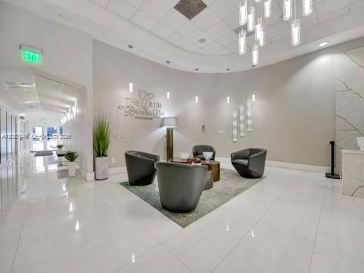 1200 Brickell Bay Dr #4308, Miami FL 33131