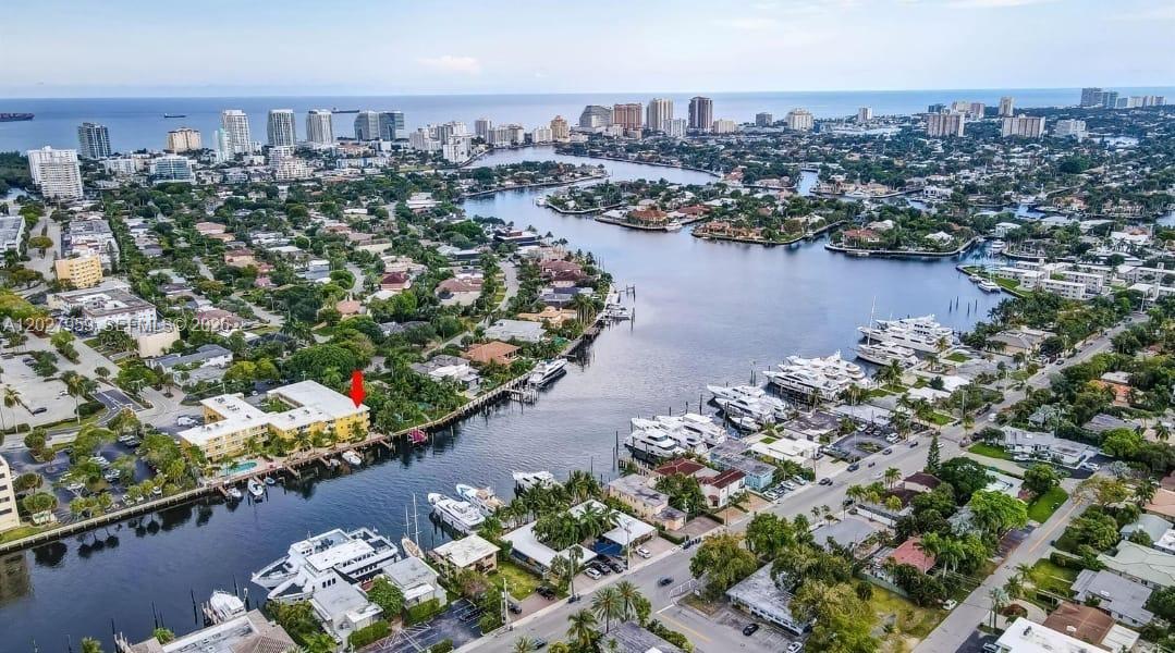815 Middle River Dr #203, Fort Lauderdale FL 33304
