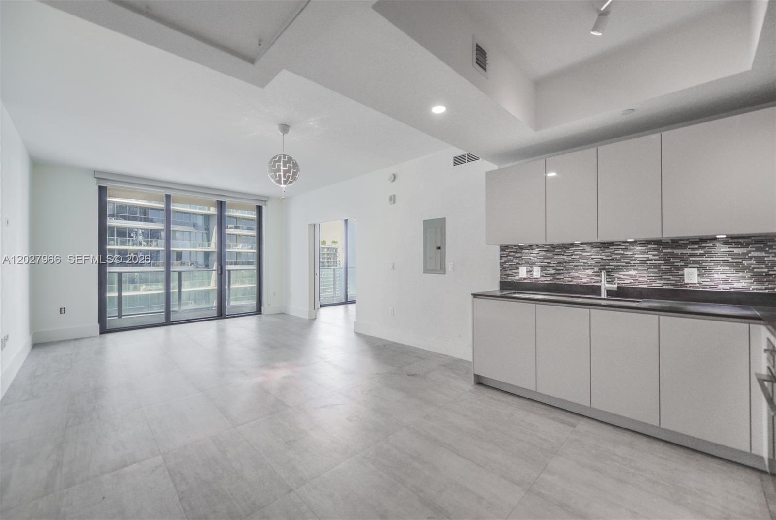 1010 Brickell Ave #4607, Miami FL 33131