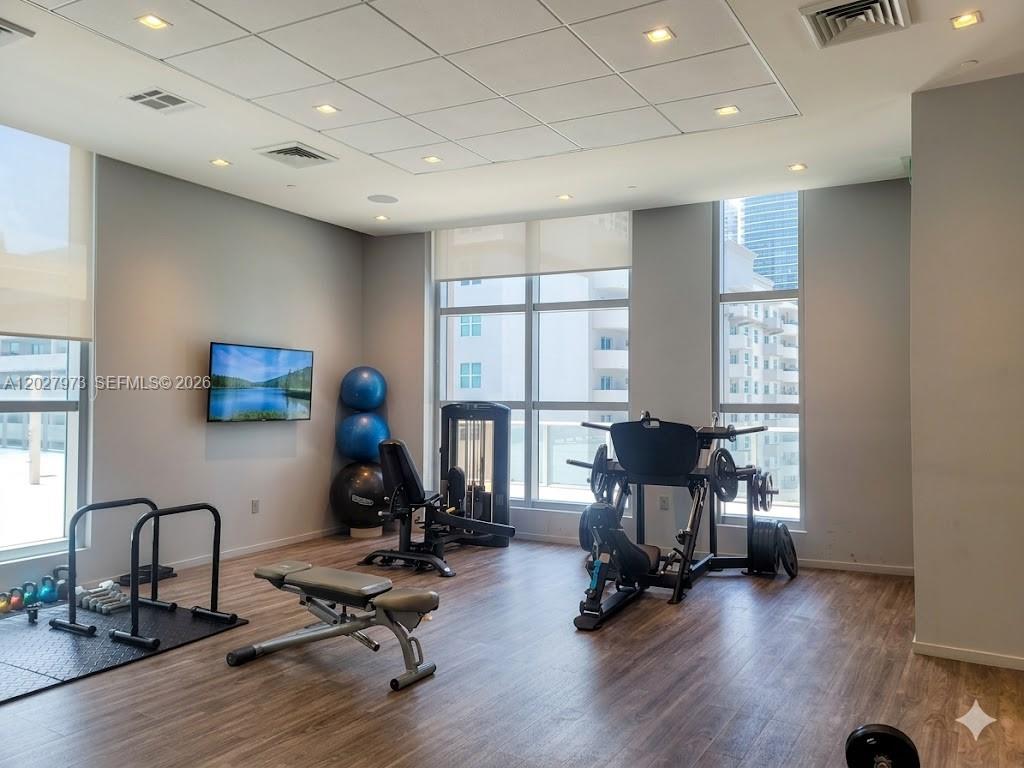1100 S Miami Ave #2305, Miami FL 33130