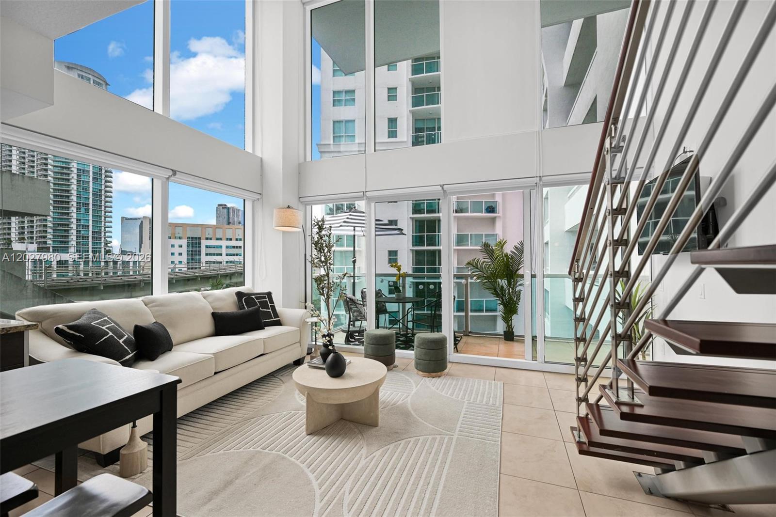 41 SE 5th St #517, Miami FL 33131