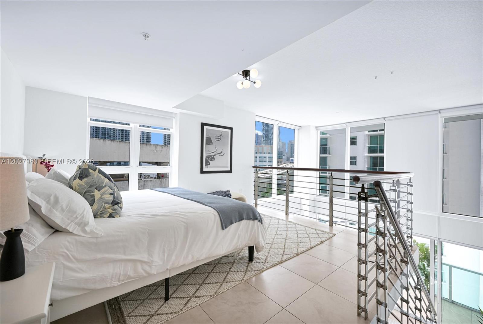 41 SE 5th St #517, Miami FL 33131
