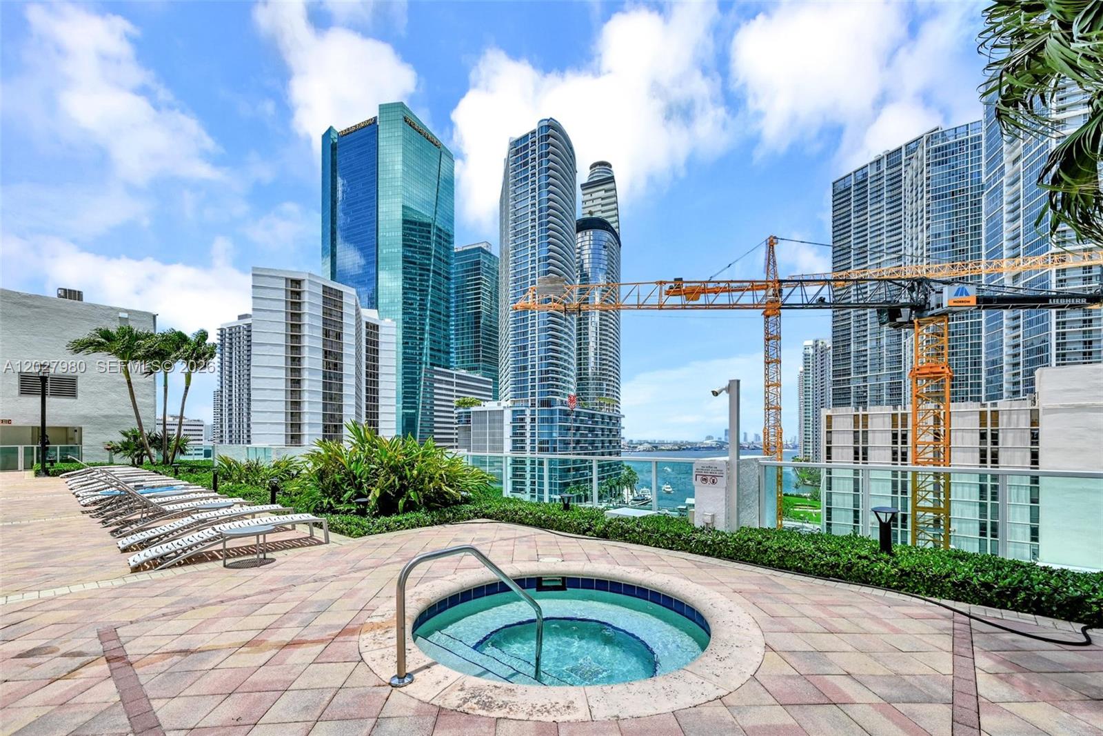 41 SE 5th St #517, Miami FL 33131