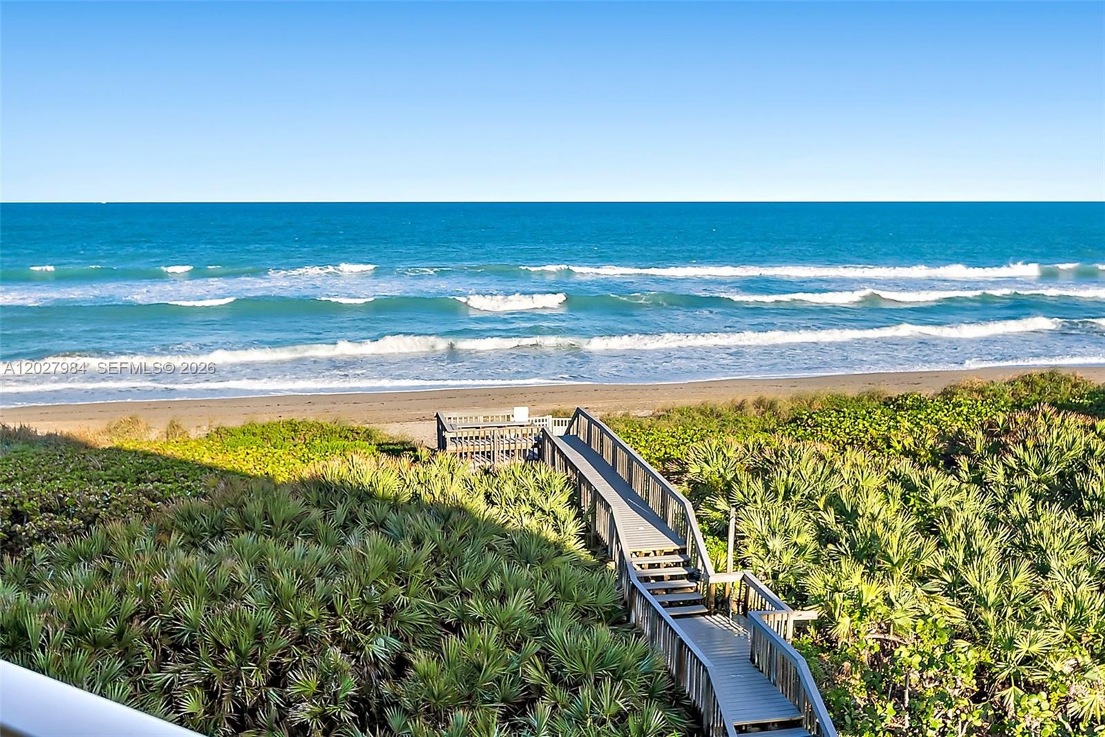 429 NE Tradewind Ln #305, Hutchinson Island FL 34996