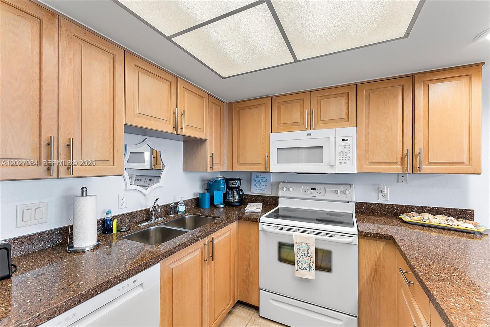 429 NE Tradewind Ln #305, Hutchinson Island FL 34996
