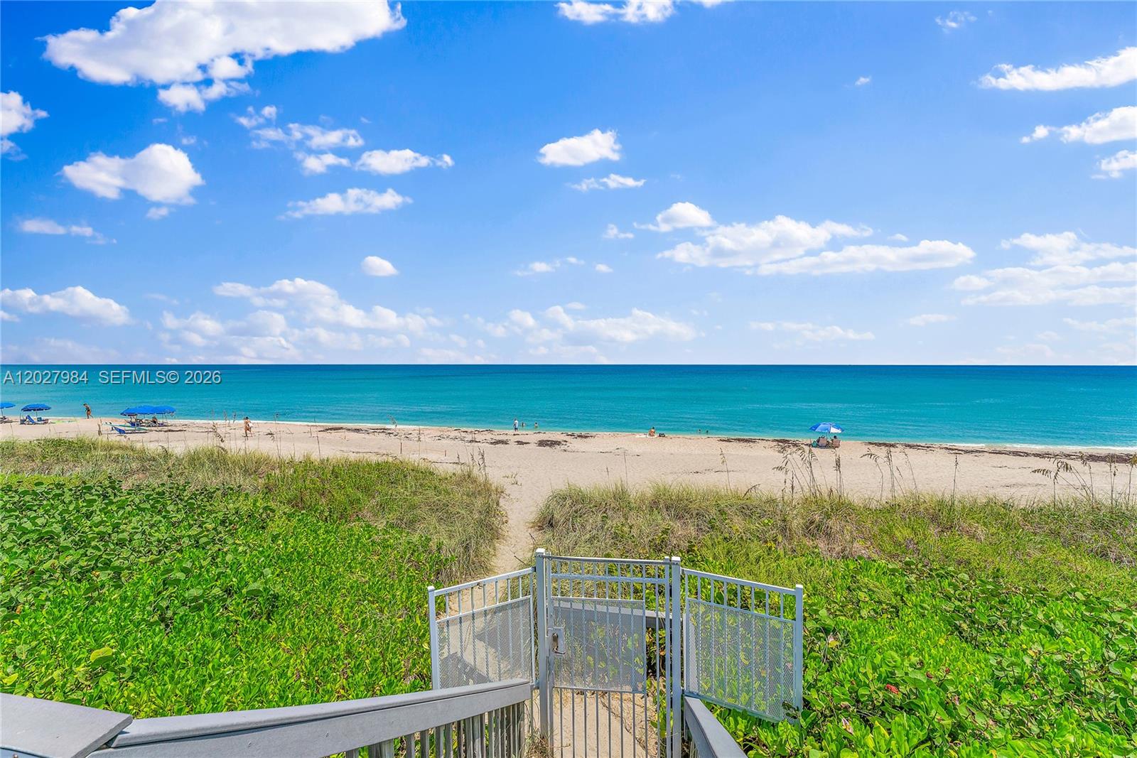 429 NE Tradewind Ln #305, Hutchinson Island FL 34996