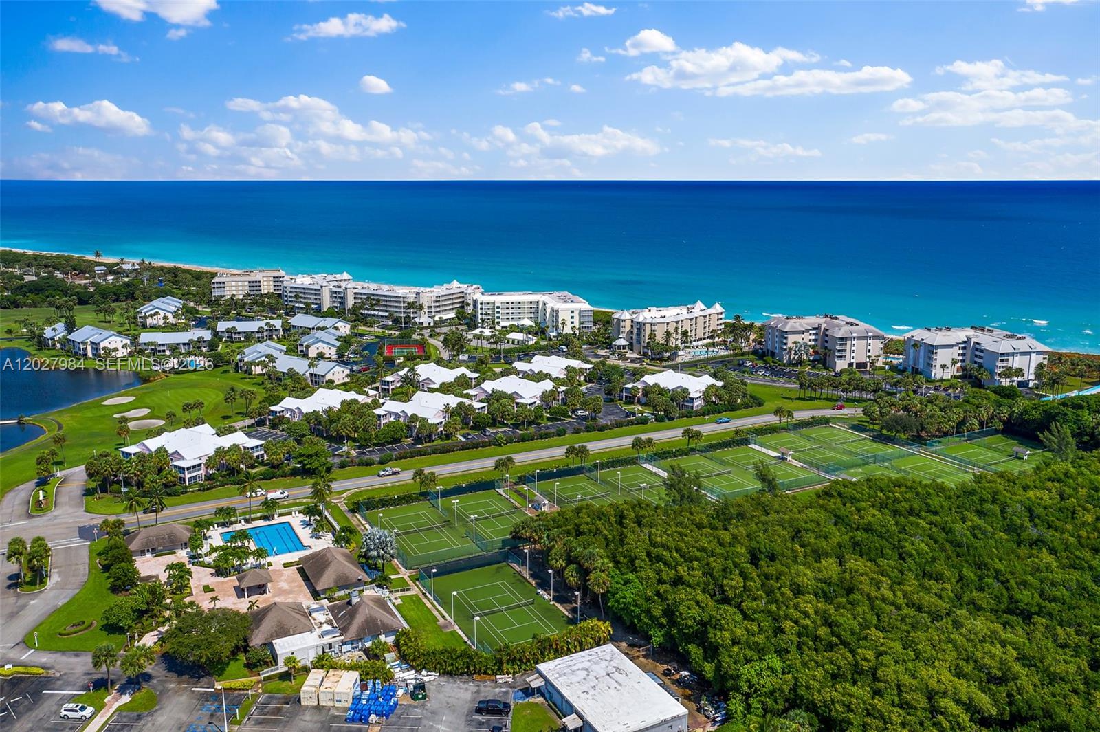 429 NE Tradewind Ln #305, Hutchinson Island FL 34996