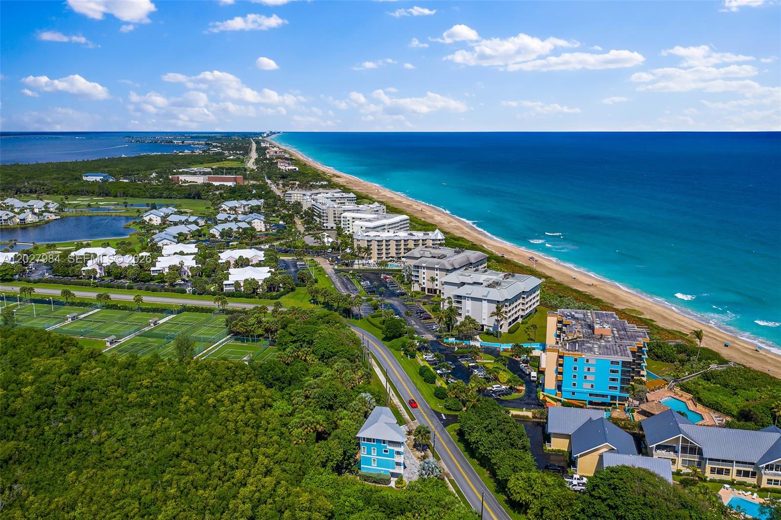 429 NE Tradewind Ln #305, Hutchinson Island FL 34996