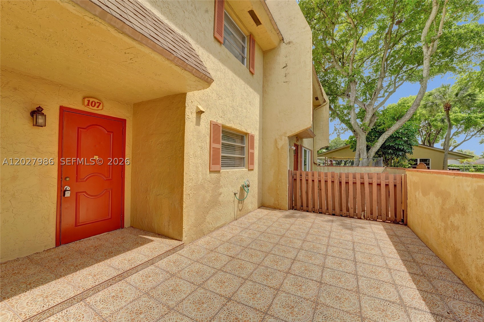 7175 Nova Dr #107, Davie FL 33317