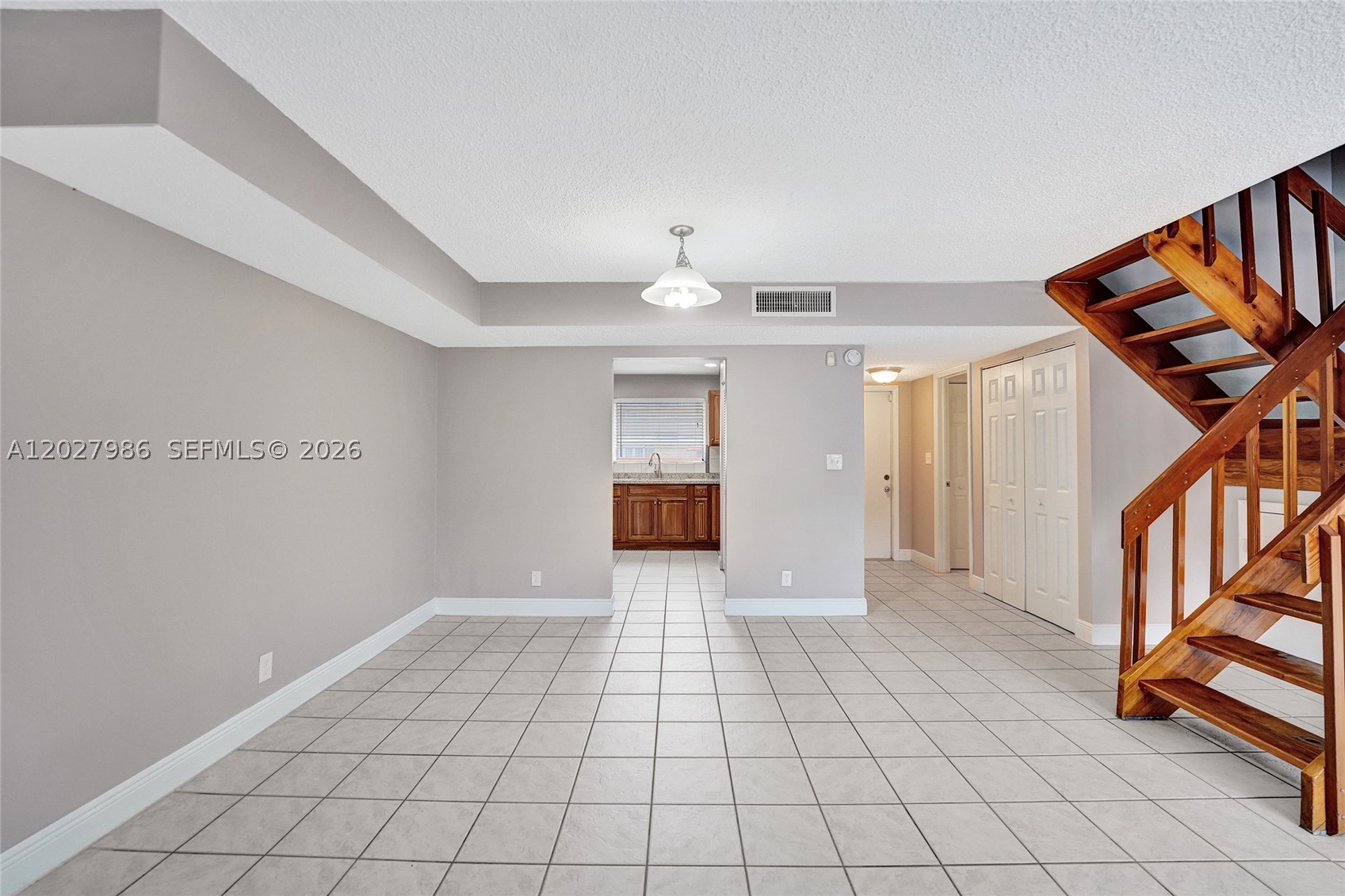 7175 Nova Dr #107, Davie FL 33317