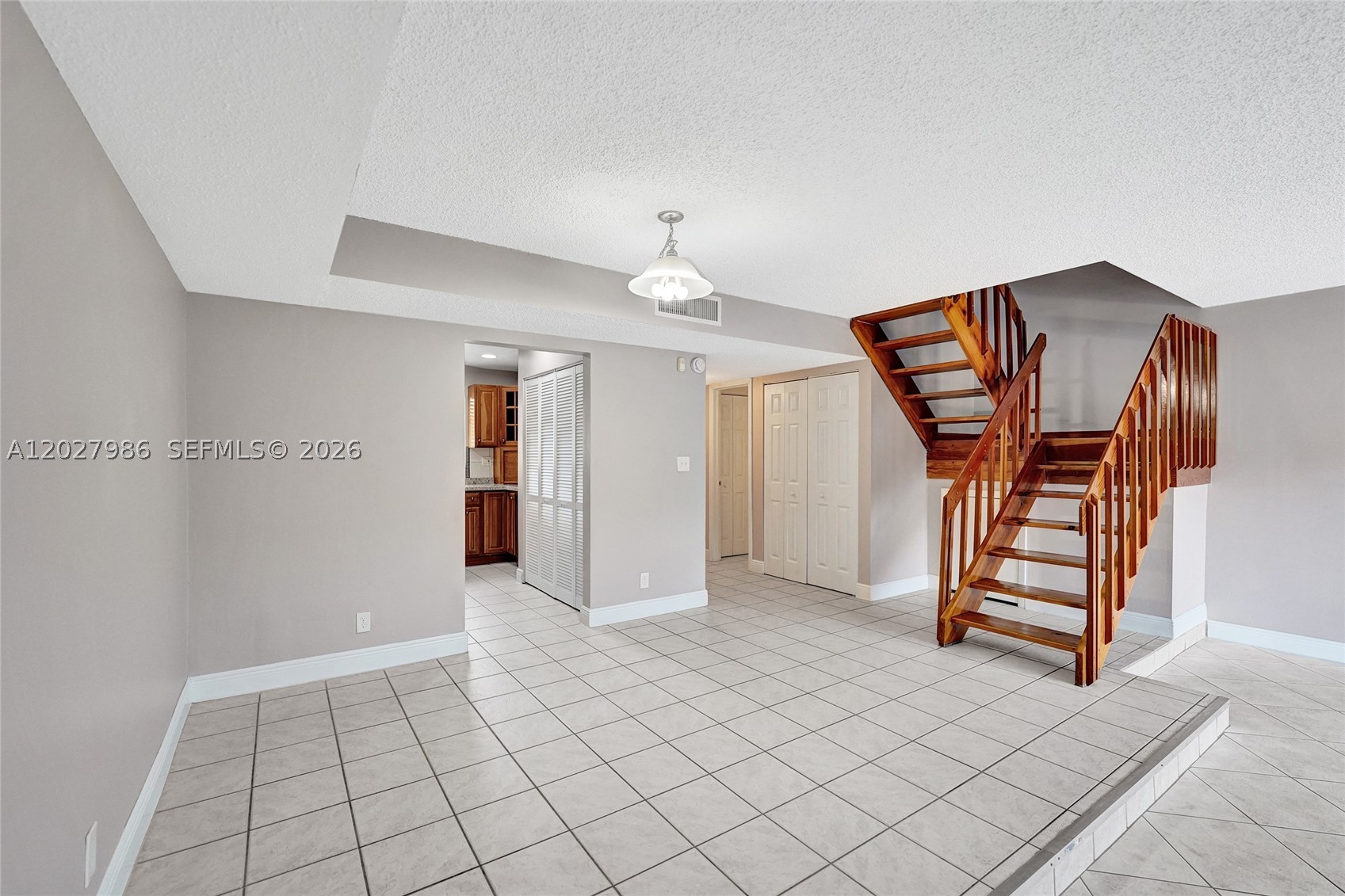 7175 Nova Dr #107, Davie FL 33317
