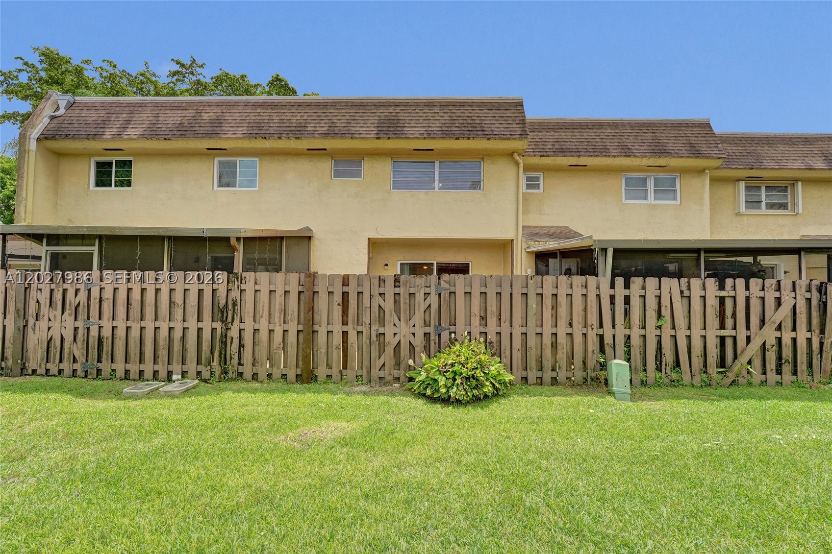 7175 Nova Dr #107, Davie FL 33317