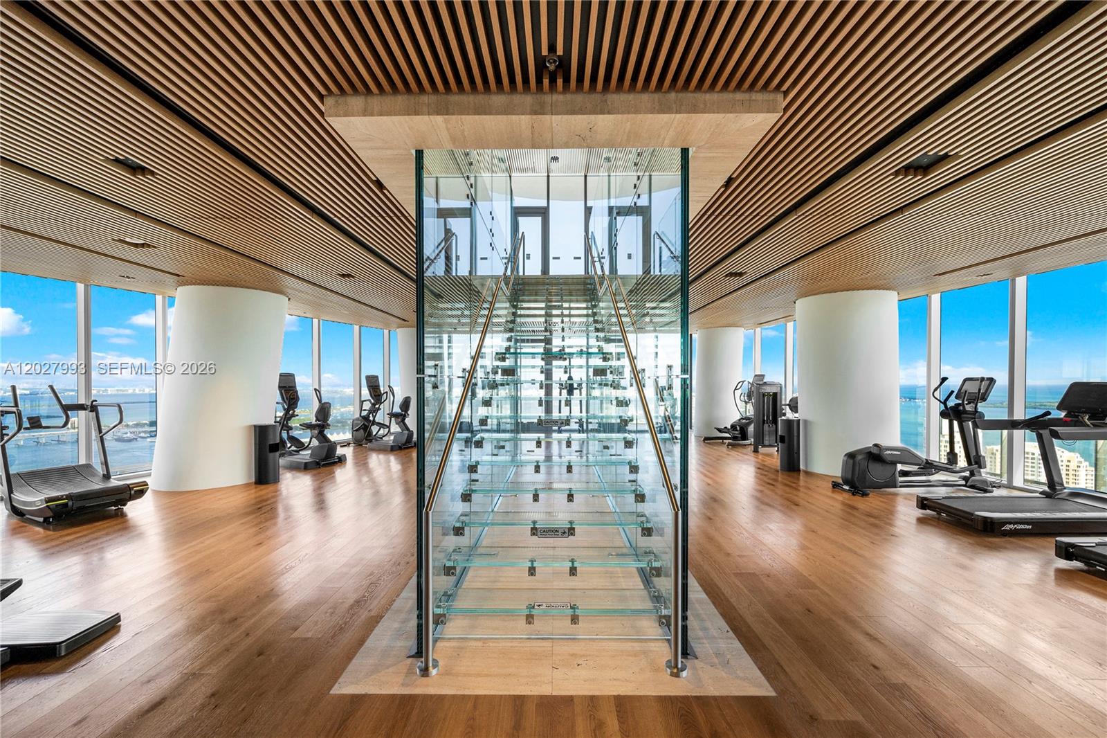 300 Biscayne Boulevard Way #3905W, Miami FL 33131
