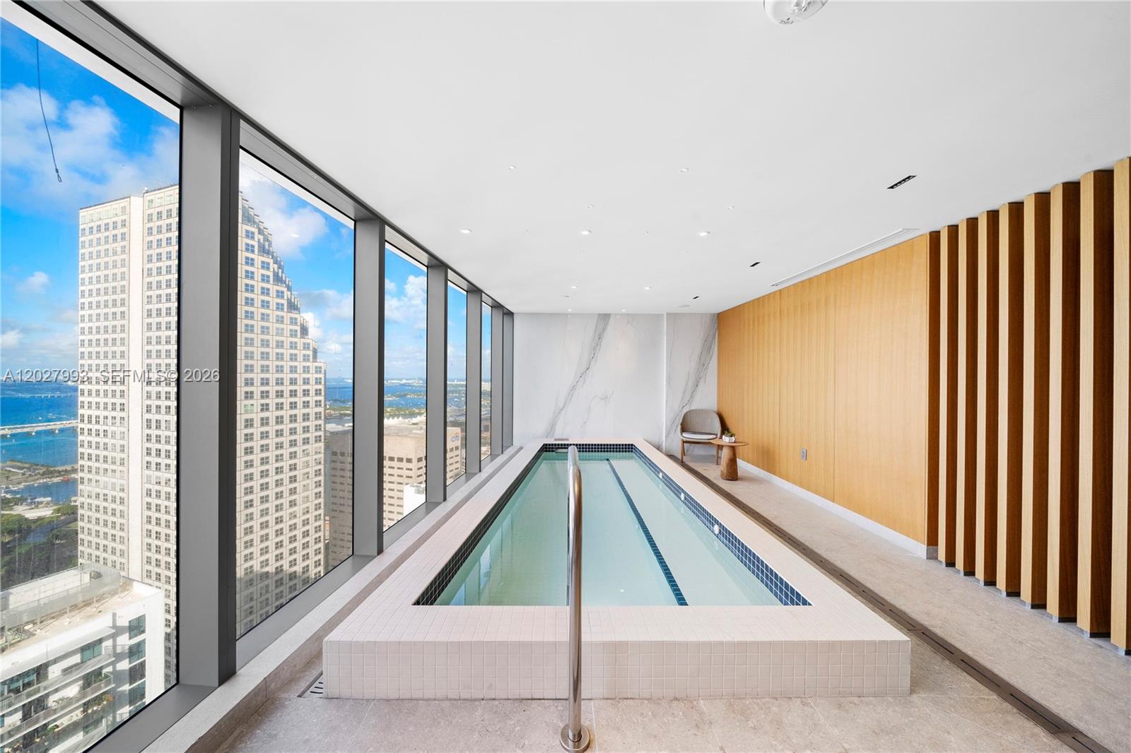 300 Biscayne Boulevard Way #3905W, Miami FL 33131