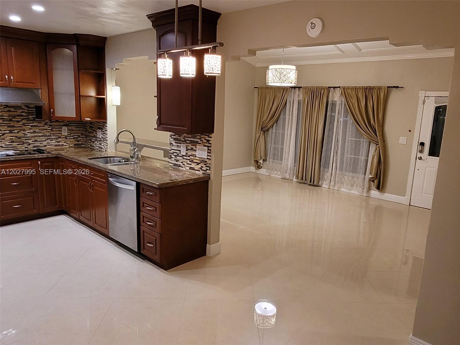 1662 SW 19th Ave #1662, Miami FL 33145