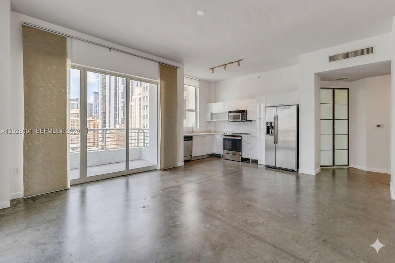 133 NE 2nd Ave #1402, Miami FL 33132