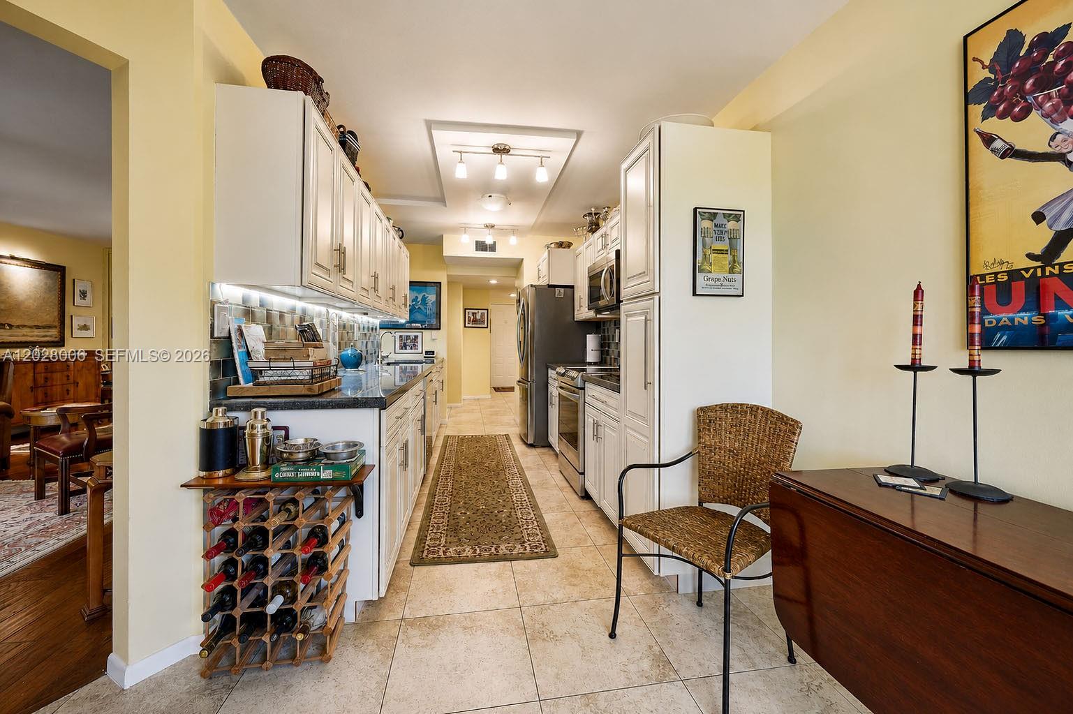 1450 Sheridan St #E 13, Hollywood FL 33020