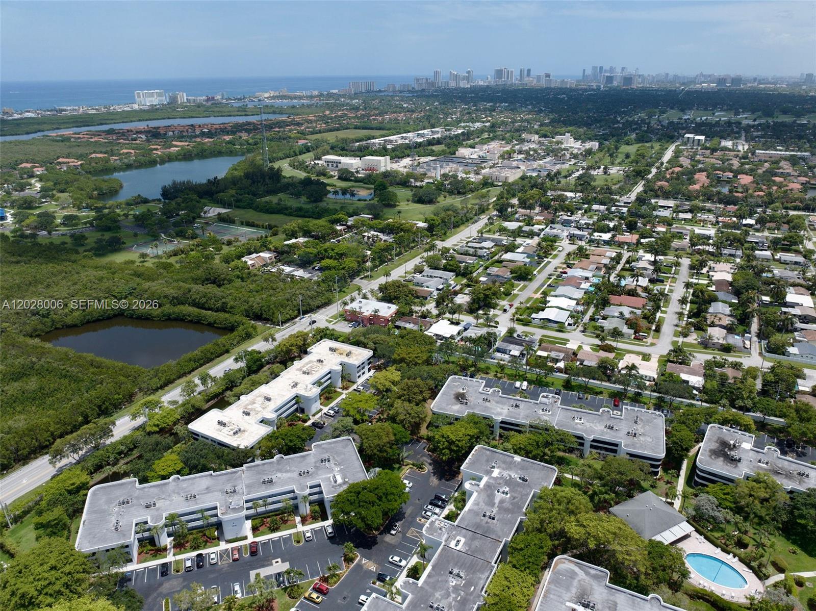 1450 Sheridan St #E 13, Hollywood FL 33020