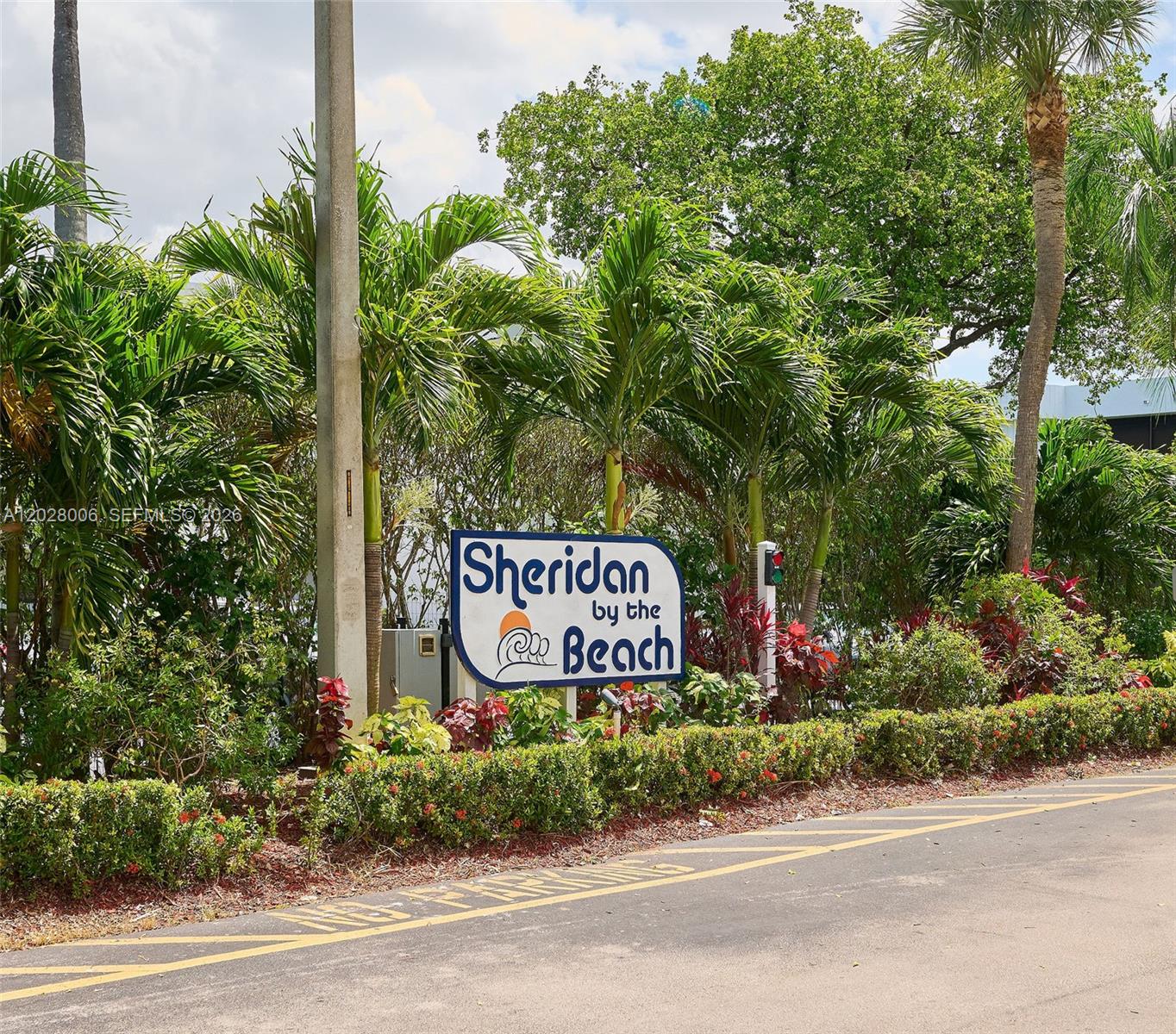 1450 Sheridan St #E 13, Hollywood FL 33020