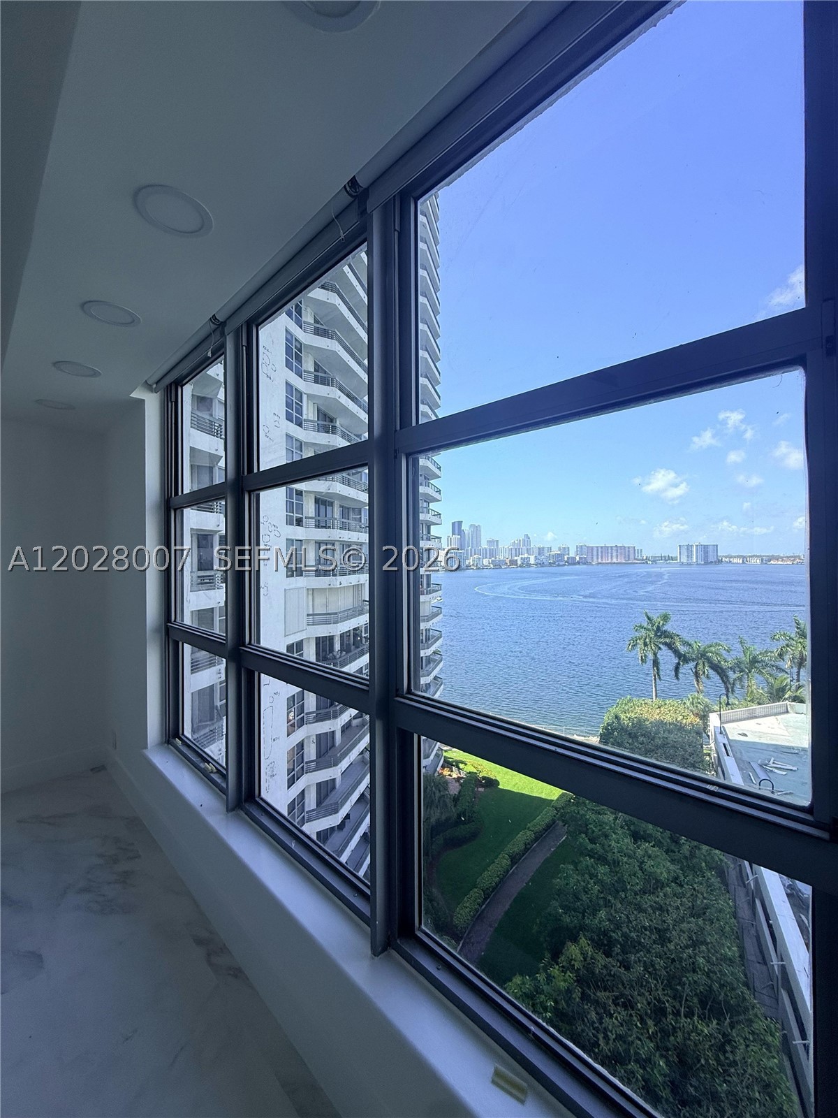 19101 NE 36th Ct #1005, Aventura FL 33180