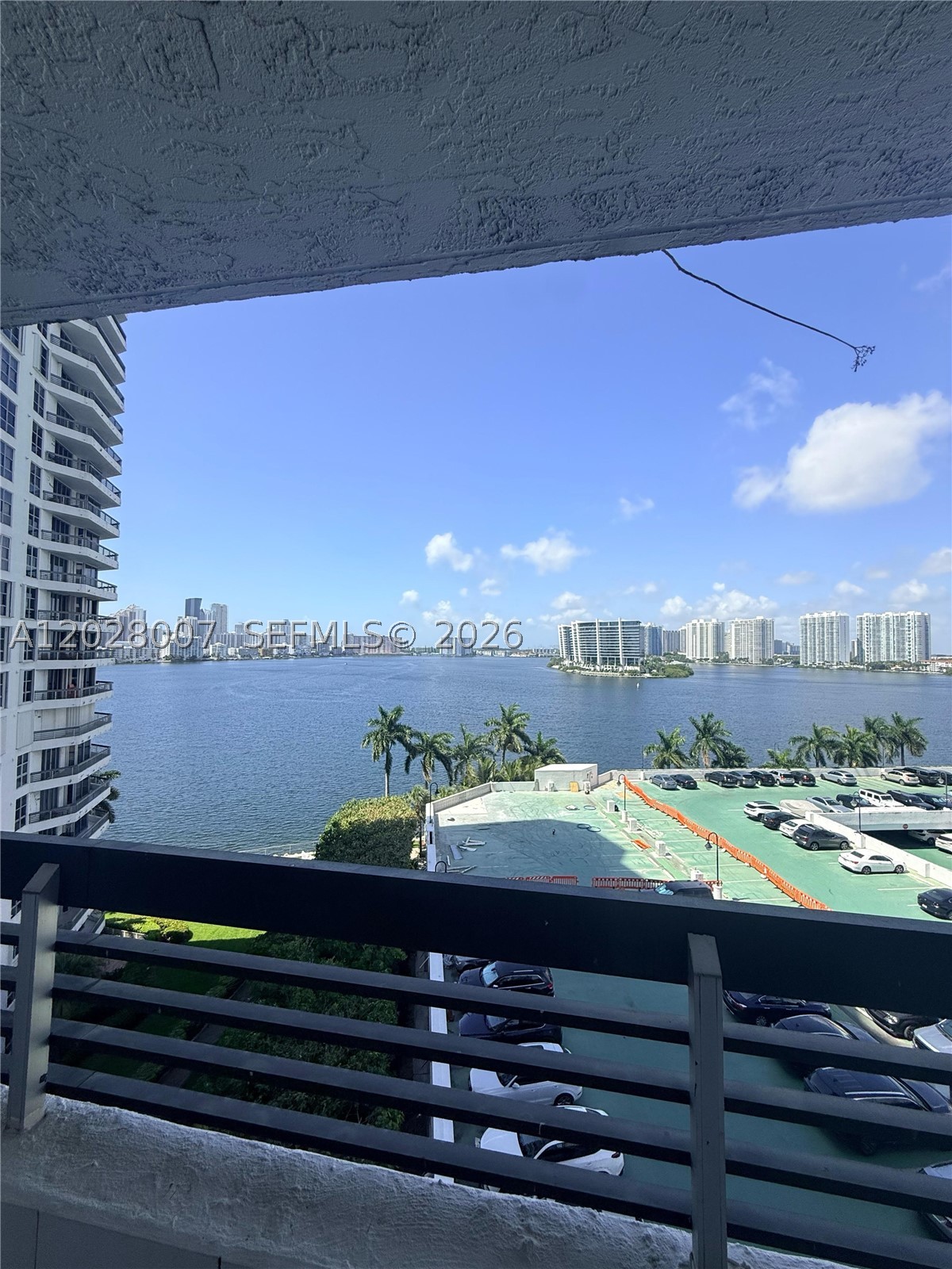 19101 NE 36th Ct #1005, Aventura FL 33180