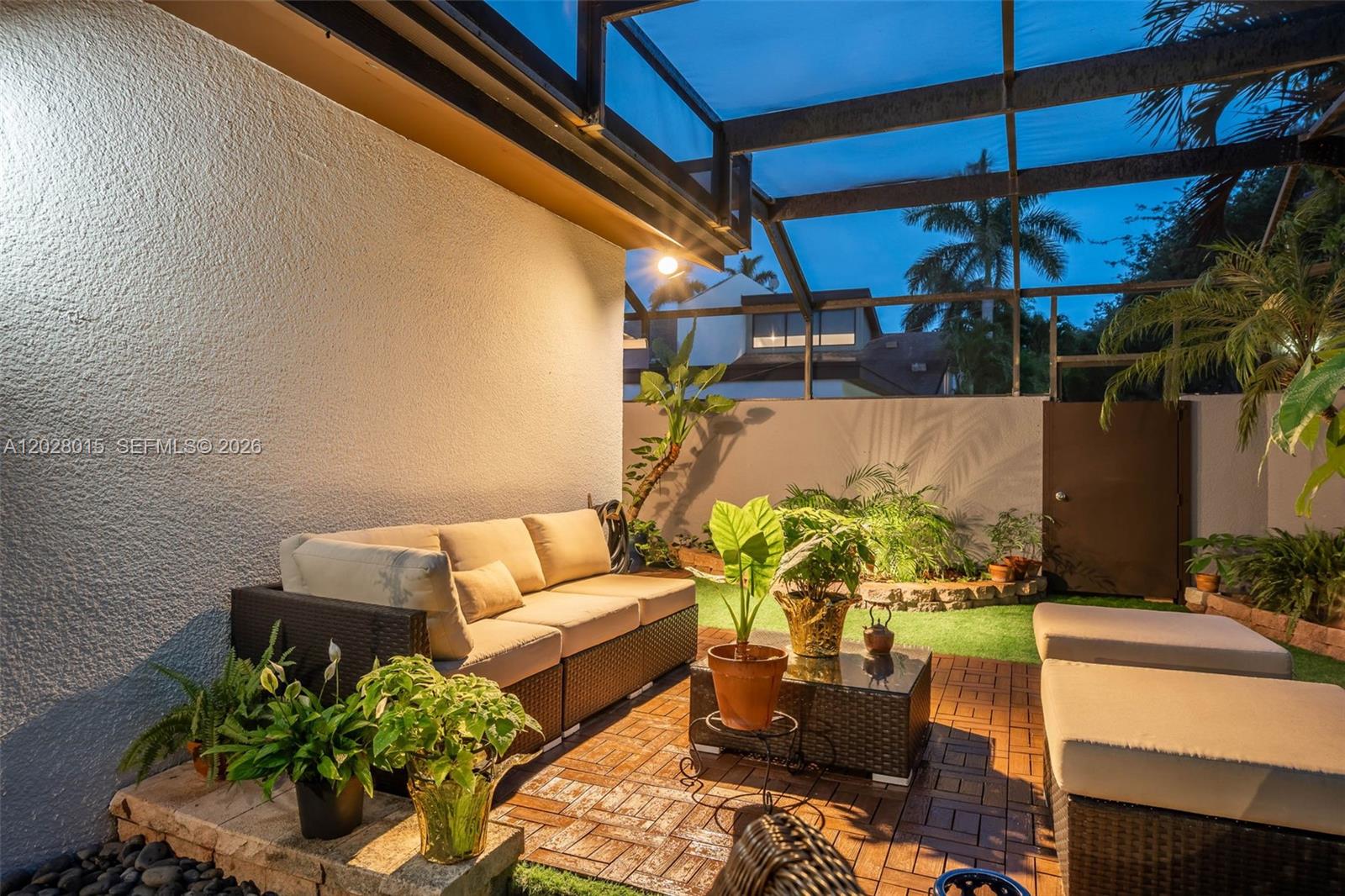 6671 SW 70th Ter #20, South Miami FL 33143