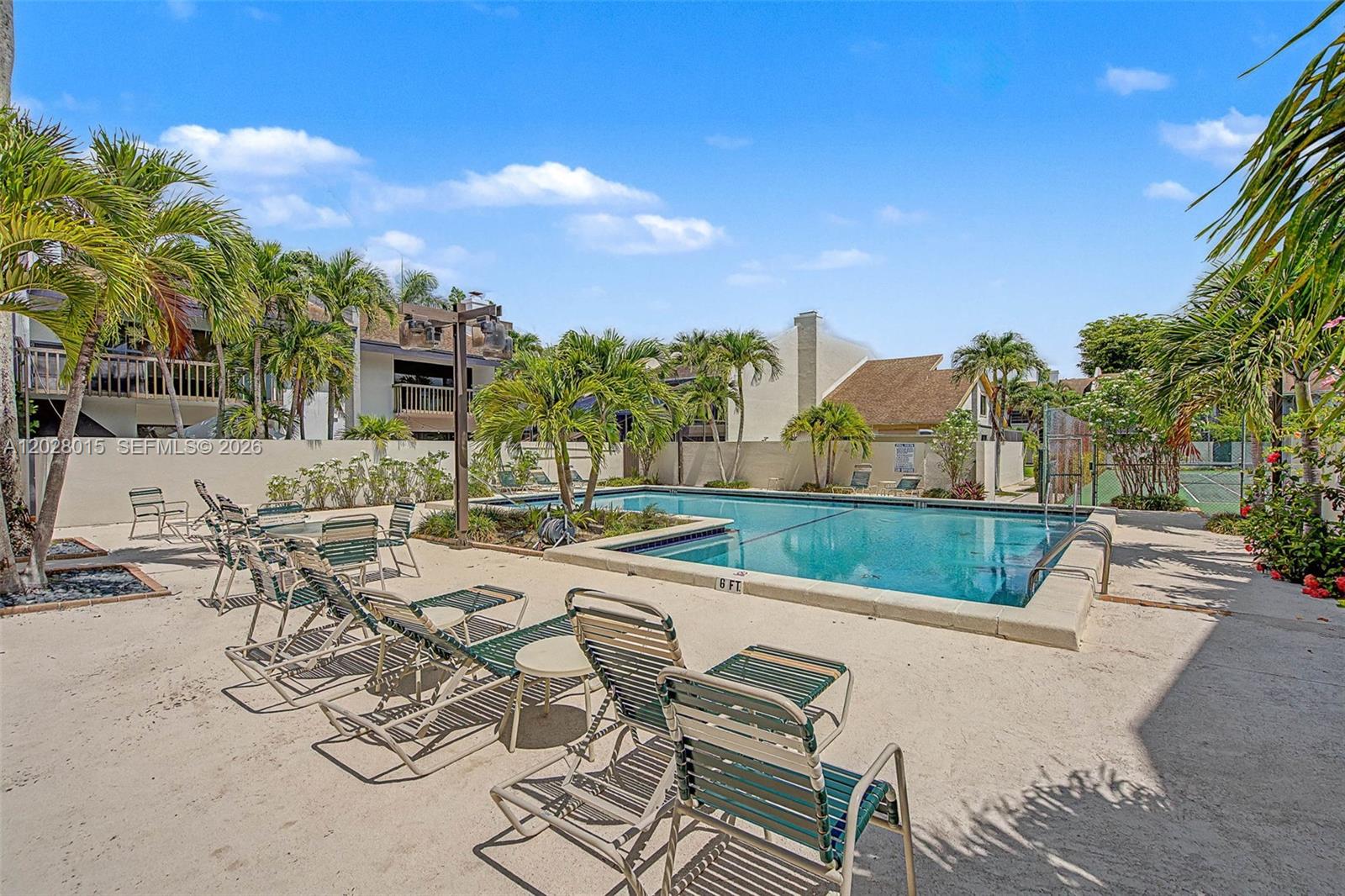 6671 SW 70th Ter #20, South Miami FL 33143