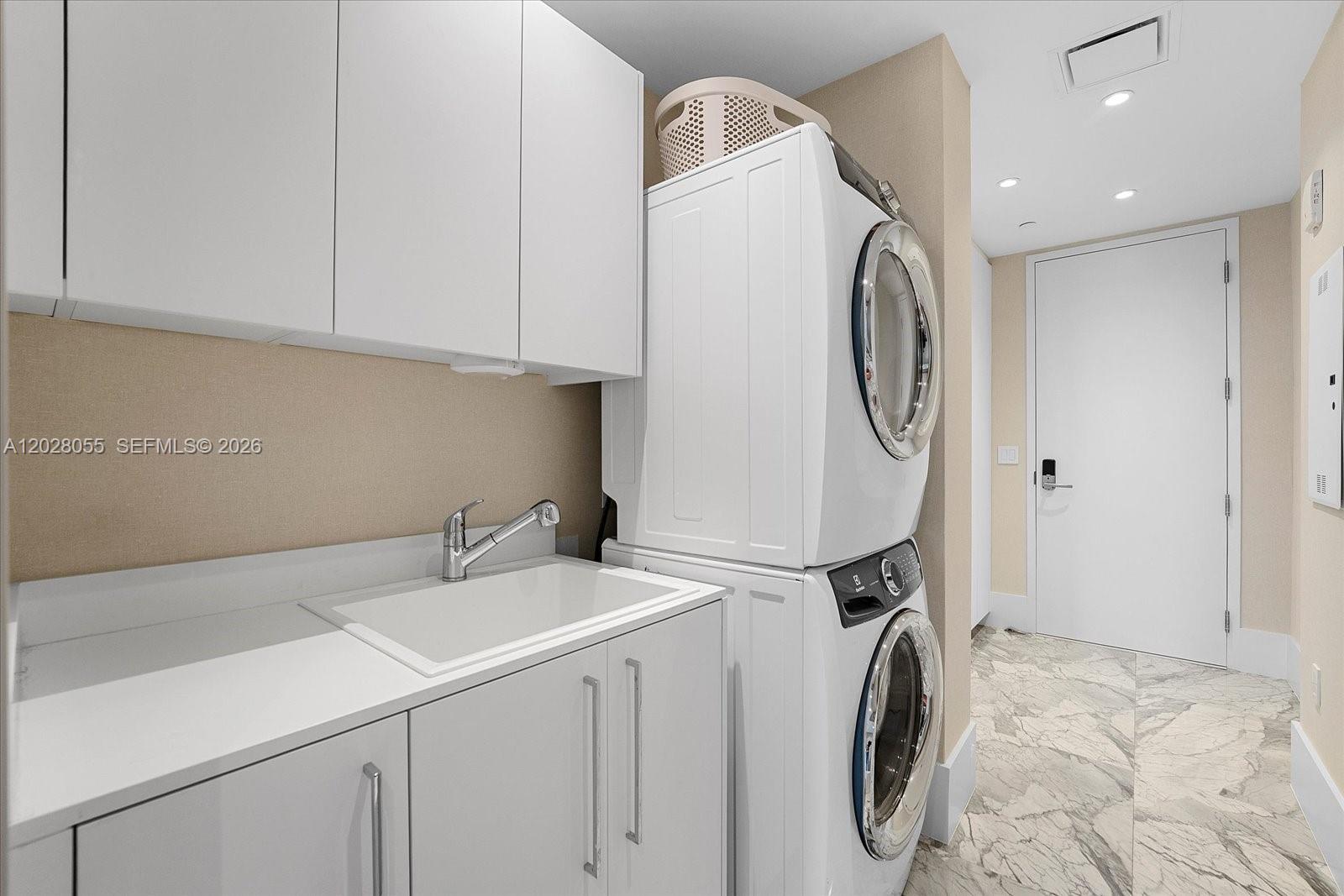 15701 Collins Ave #3101, Sunny Isles Beach FL 33160