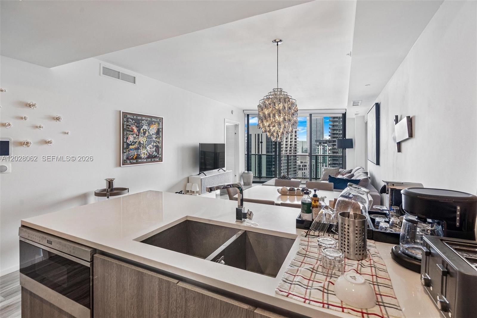 801 S Miami Ave #4302, Miami FL 33130
